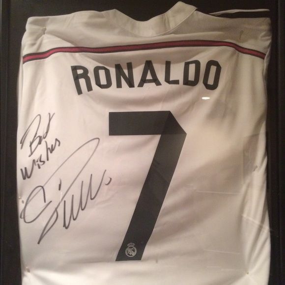 Ronaldo qol qoygan futbolka Ronaldo qol qoygan futbolka