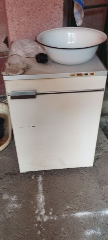 Продам холодилник Продам холодилник