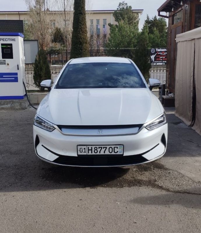 Byd Qin plus sotiladi