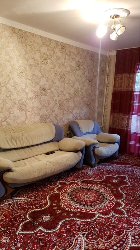 Аренда Чил16 метро 3хона йигитларга5та кизларга Аренда Чил16 метро 3хона йигитларга5та кизларга