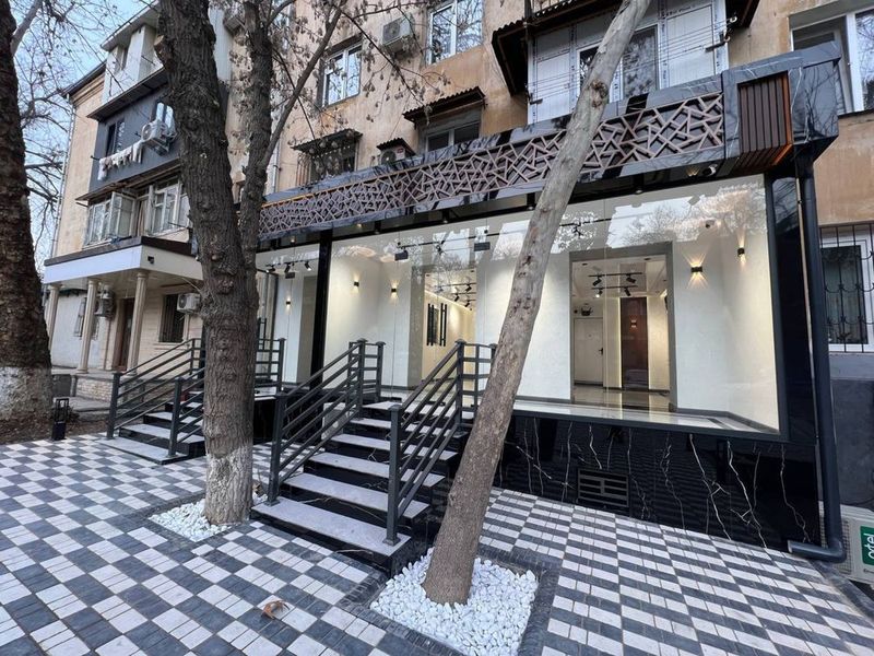 Стадион Старт | 216кв - нежилое помещение вдоль дороги Продажа Стадион Старт | 216кв - нежилое помещение вдоль дороги Продажа