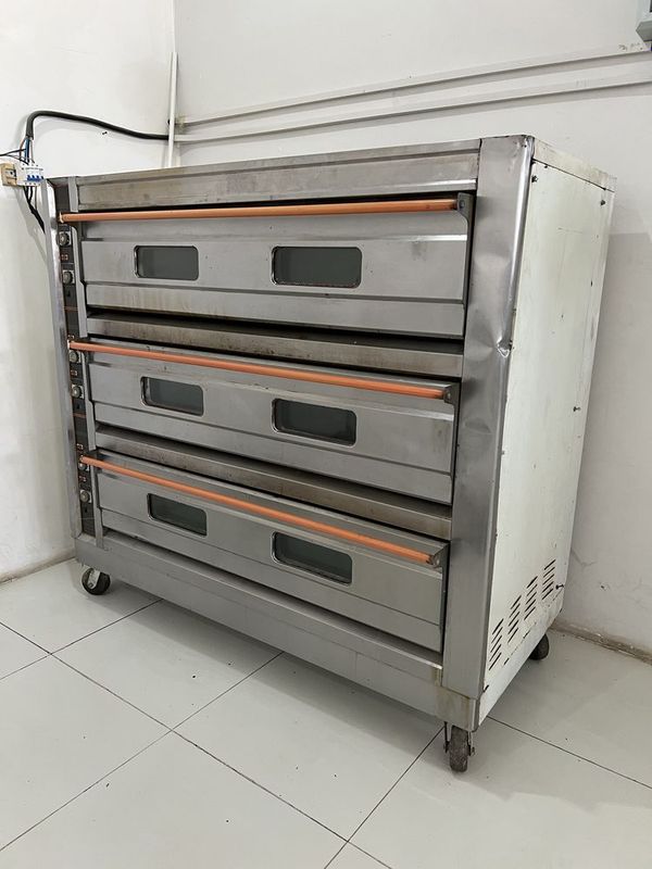 Кондитерский печь 9 лист 380 v ( Pechka elektr ) Кондитерский печь 9 лист 380 v ( Pechka elektr )