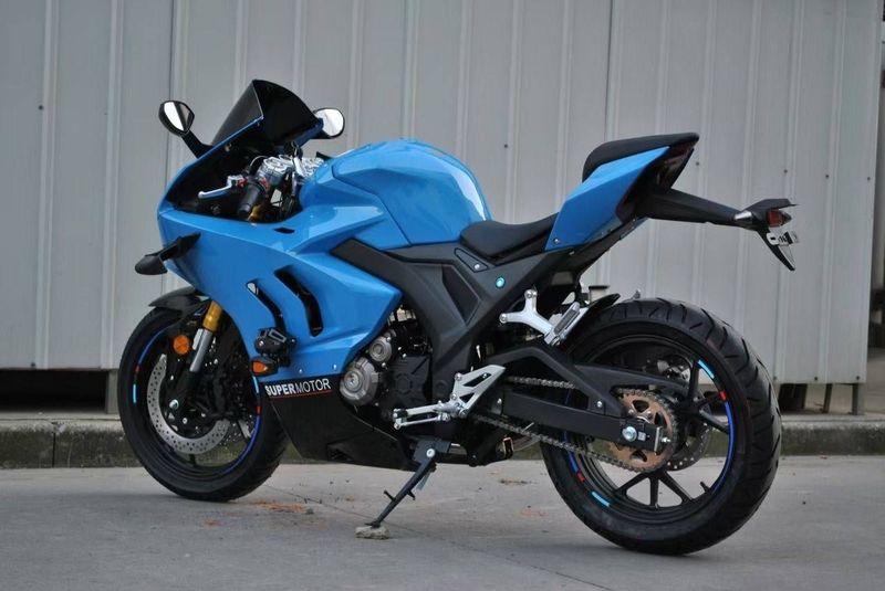 Ducati 400 kub 6 oy kafolati bilan Ducati 400 kub 6 oy kafolati bilan