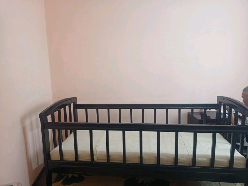 Продается детский кровать Продается детский кровать