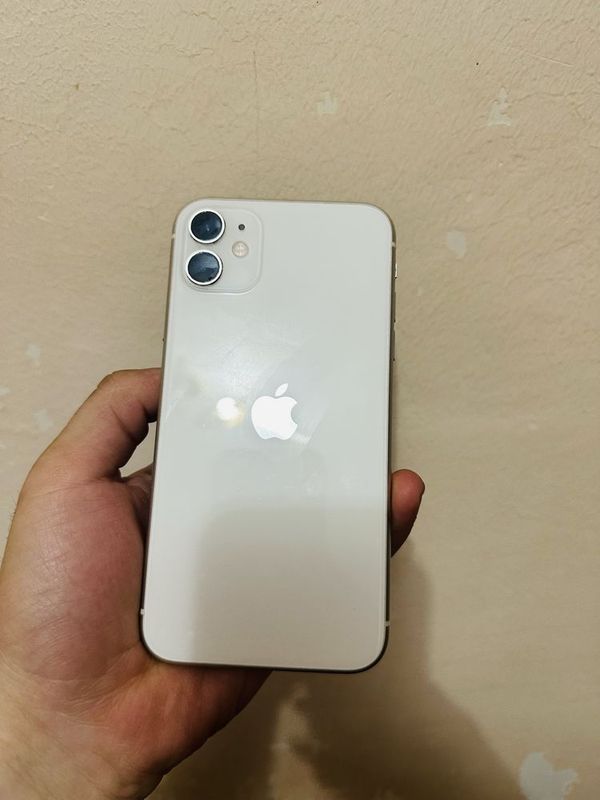 Iphone 11 ,состаяния : отлично