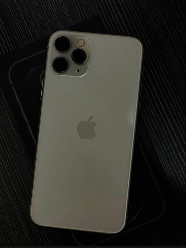 Iphone 11 pro.