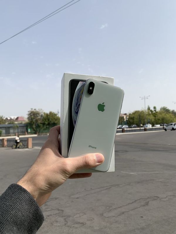 iPhone Xs max 512GB white