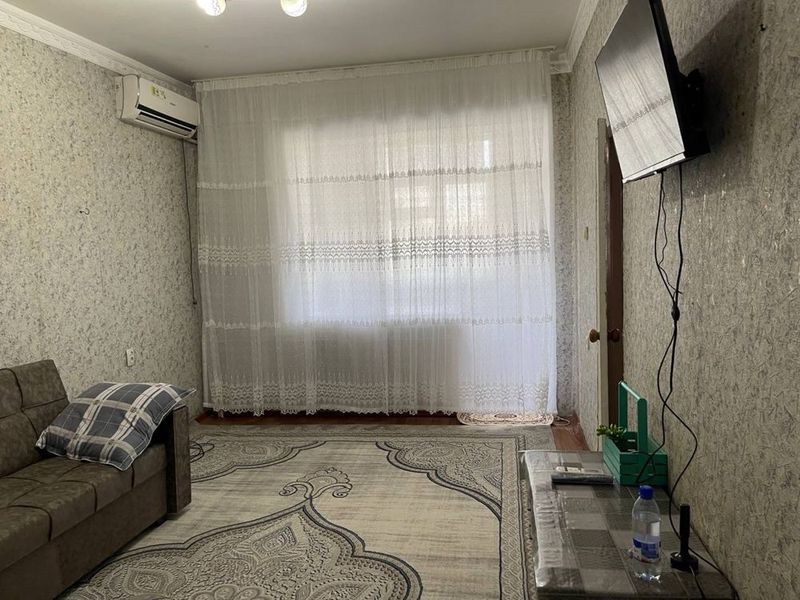 Продается 1+2/4/4 Продается 1+2/4/4