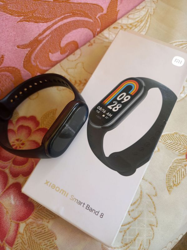Xiaomi Smart Band 8, 2024 yil, kõp ishlatilmagan