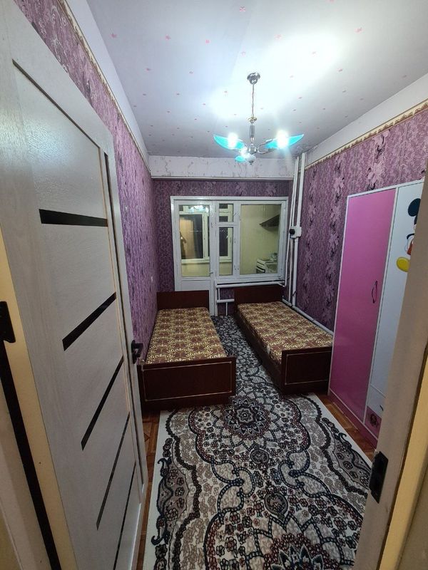 Срочно сдается квартира 2/7/9 Чиланзар С.Рахимов метро цена 350$ торг Срочно сдается квартира 2/7/9 Чиланзар С.Рахимов метро цена 350$ торг
