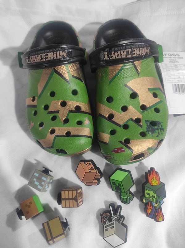 Crocs детские в ассортименте Crocs детские в ассортименте