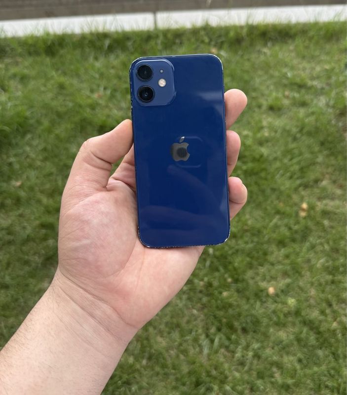 Iphone 12 mini xolat yaxsh hama joy ishlid yomks 76 radnoy bez karopka Iphone 12 mini xolat yaxsh hama joy ishlid yomks 76 radnoy bez karopka