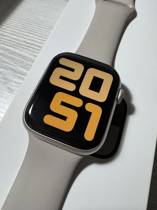 Apple Watch Series 9 45mm, Starlight, (GPS) Aluminum, iwatch