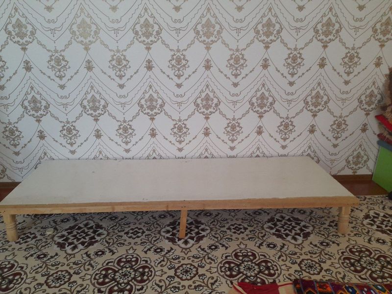 Стол сатылады . Стол сатылады .