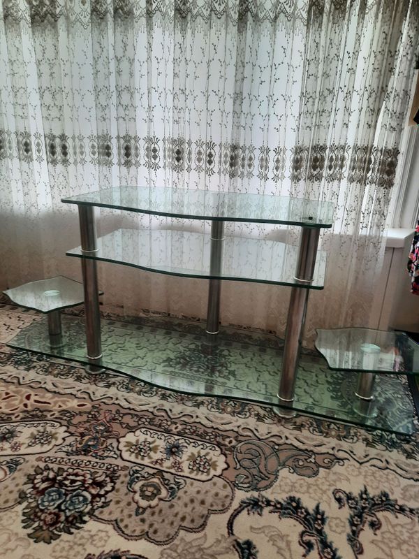 Стеклянная подставка Стеклянная подставка