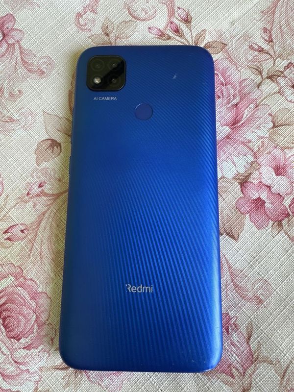 redmi 9c xolati yaxshi zapchastga beriladi yonme qogan