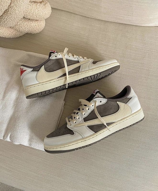Air Jordan LowAir Jordan Low