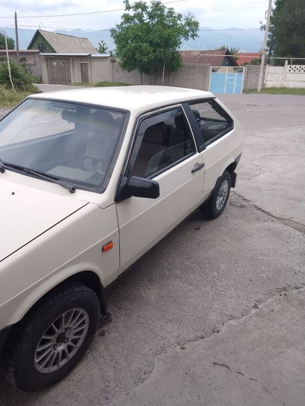 Продаётся автомобиль ВАЗ 2108 Продаётся автомобиль ВАЗ 2108