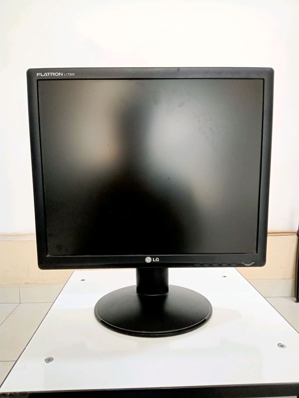 LG- FLATRON L1734S