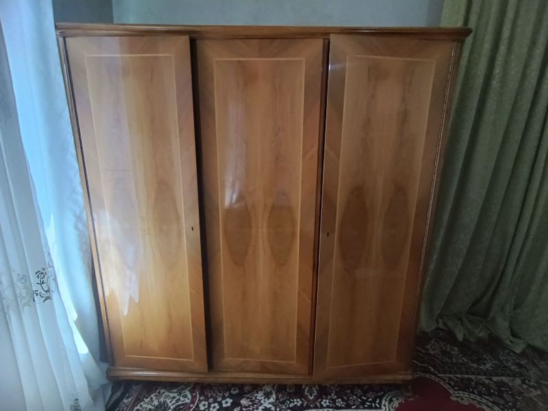 Срочно продам мебель Срочно продам мебель
