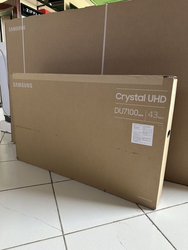 Телевизор Samsung UE43DU7100U Vietnam