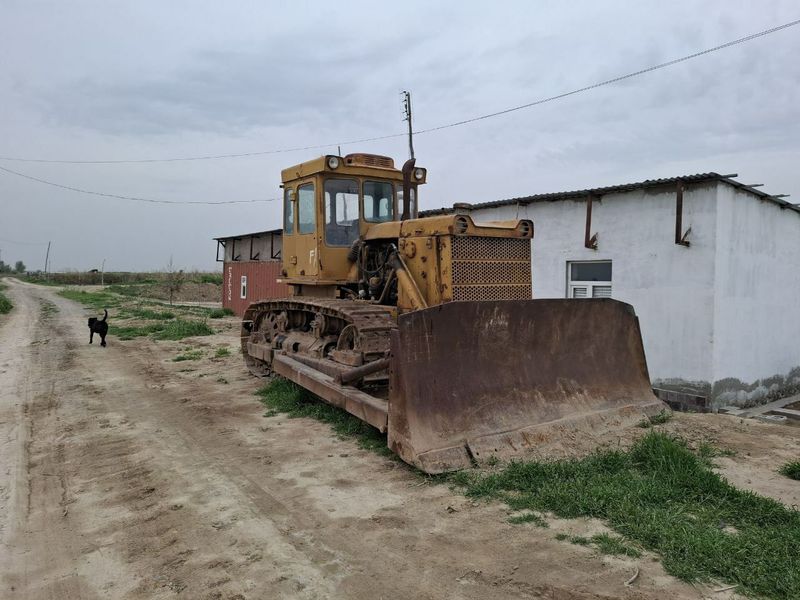 В продаже Будьдозера Т-130 , Т- 170