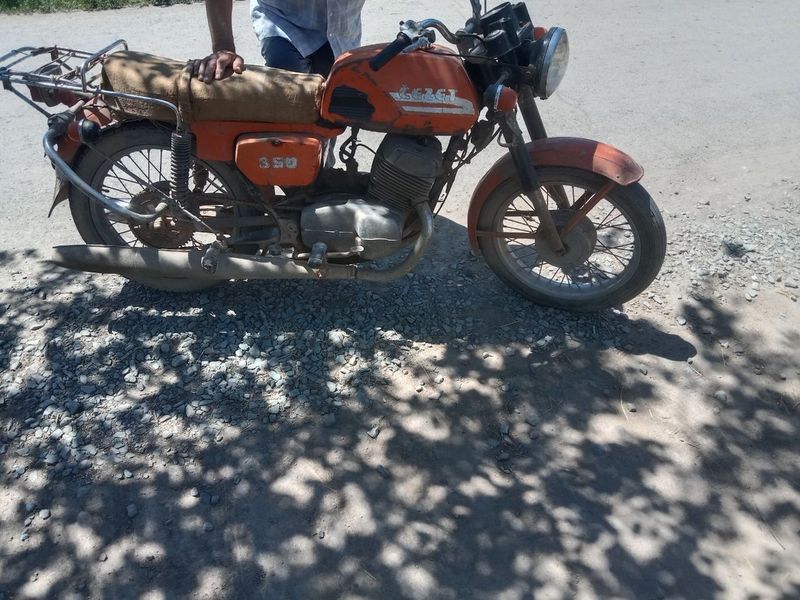 Motasikel xolati yaxshi Motasikel xolati yaxshi