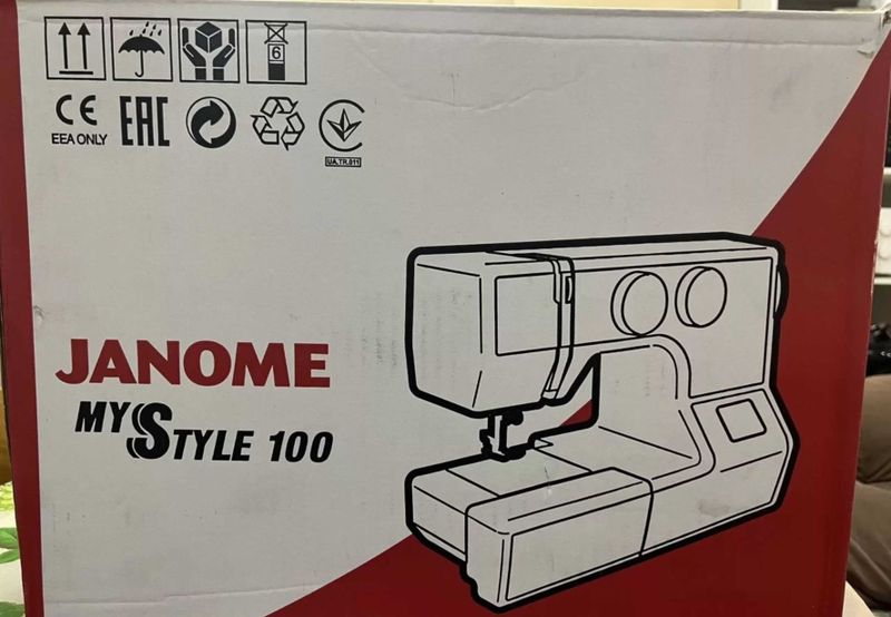 Janome my style 100