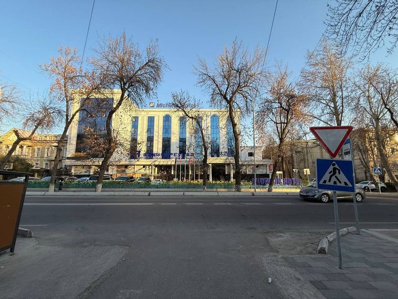 Продам нежилое помещение 200м2, ор-р: напротив МВД Корзинка Продам нежилое помещение 200м2, ор-р: напротив МВД Корзинка