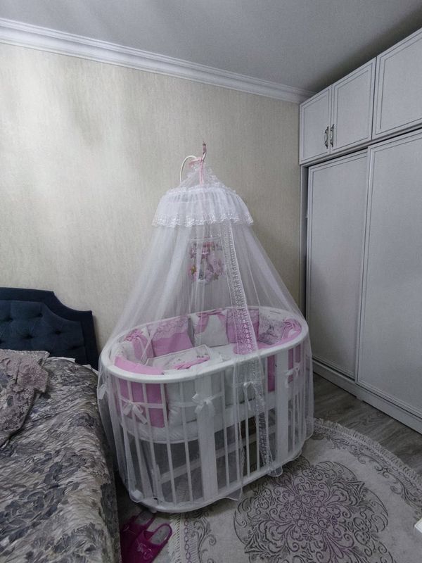 Детская кроватка