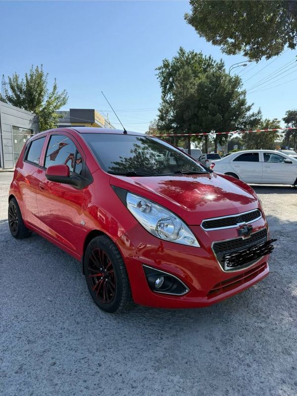 Spark 4 pozitsiya 2015 yil 241.000 km Spark 4 pozitsiya 2015 yil 241.000 km