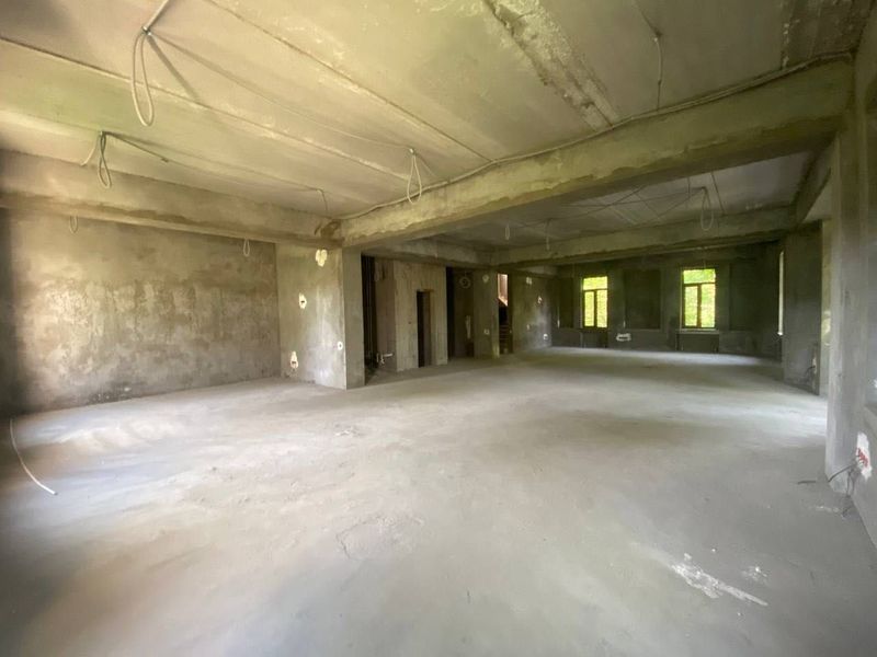 Продажа здания в центре Продажа здания в центре