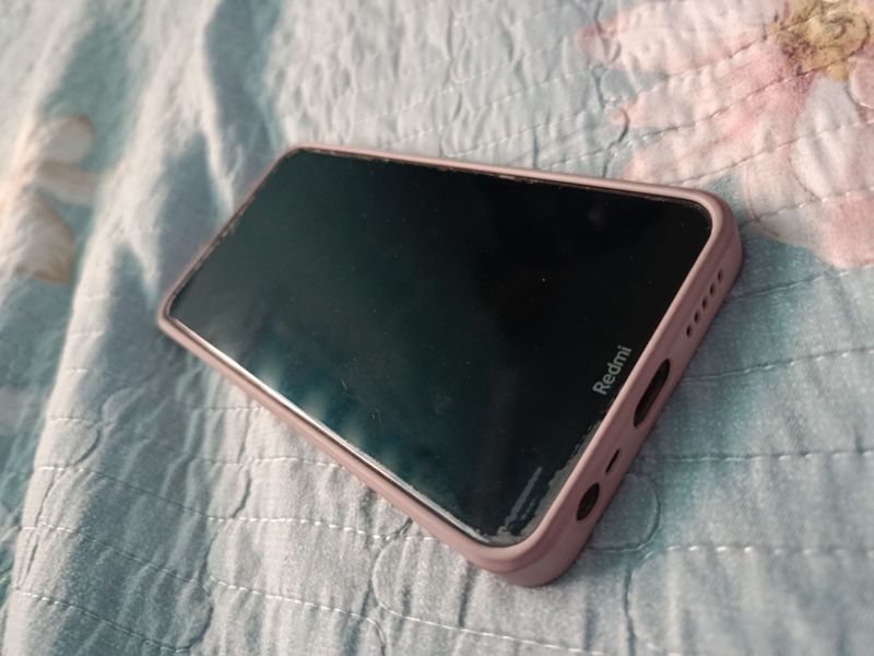 Redmi 8 sotiladi Redmi 8 sotiladi