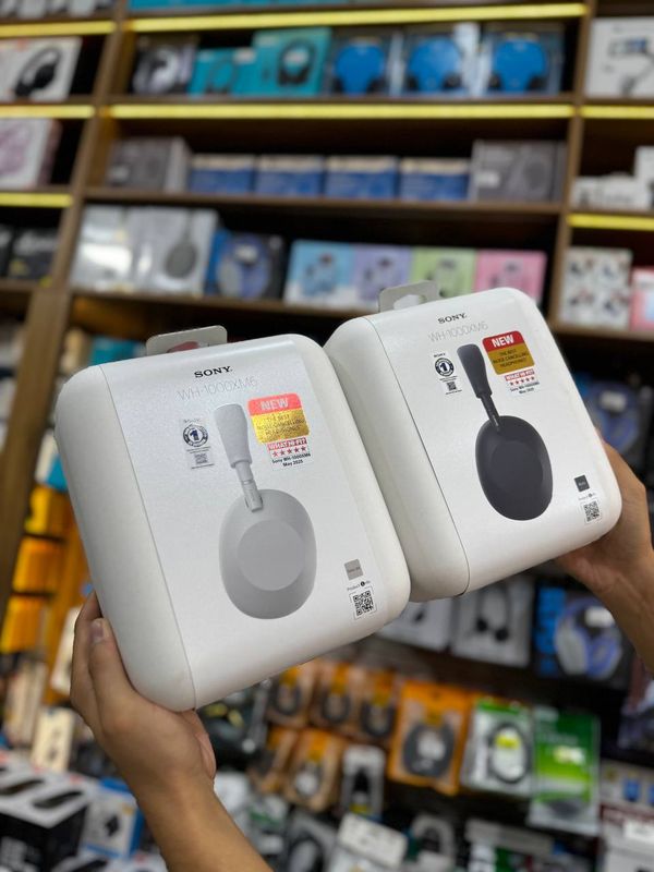 Наушники Sony XM6 Наушники Sony XM6