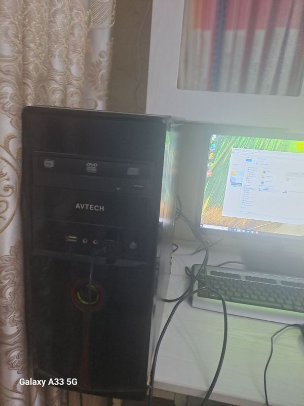 Продаётся компьютер CORE I5 8 ГБ Продаётся компьютер CORE I5 8 ГБ