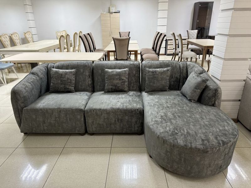 Yumshoq mebel uglavoy Yumshoq mebel uglavoy