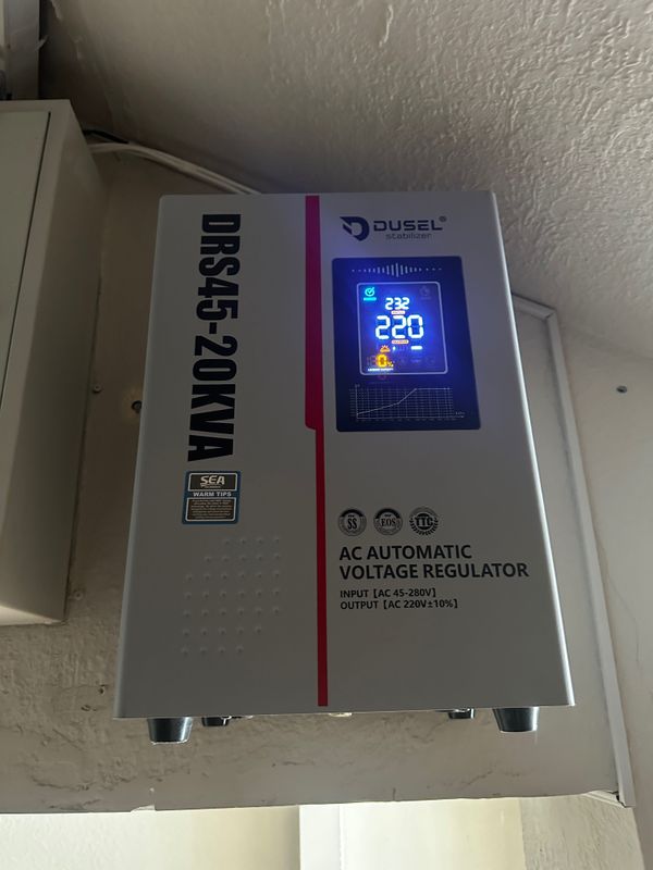 Stabilizator sotiladi, Dusel 20 kva, deyarli yangi, 2 oy foydalanilgan