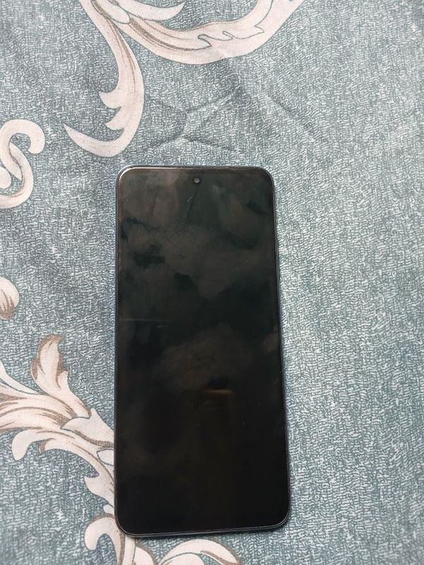Redmi Note 11 | Не включается | На ремонт или запчасти