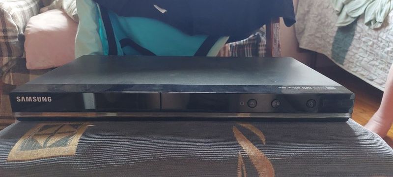 Срочно продам dvd в рабочем состоянии Срочно продам dvd в рабочем состоянии