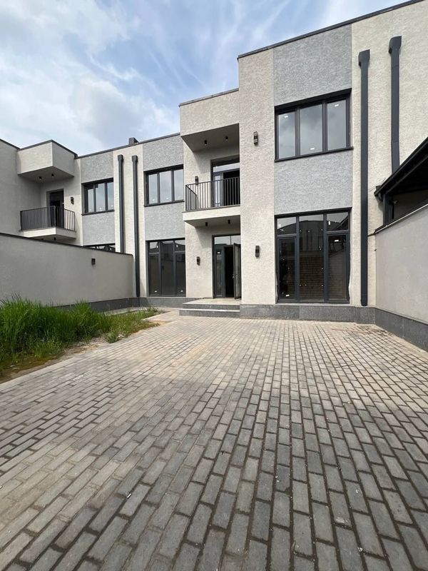 Продается коттедж 5 комнат, ор-р: Узбум/Чайна Таун, 135 м²