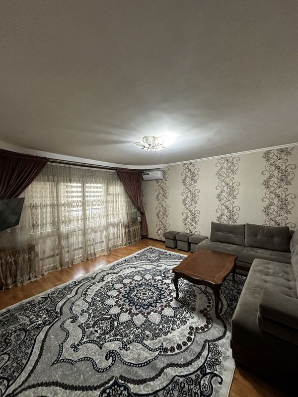 Kvartira arenda ijaraga beriladi, yakkasaroy tumanida 2 xonali uy 600$ Kvartira arenda ijaraga beriladi, yakkasaroy tumanida 2 xonali uy 600$
