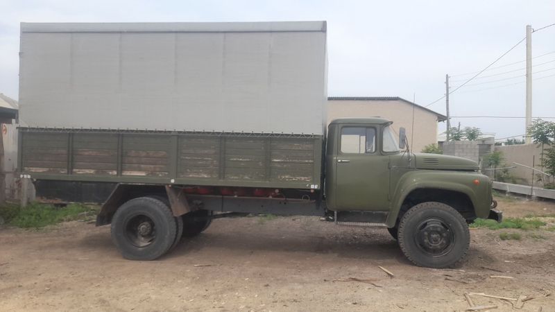 Zil 130 tent bortli Zil 130 tent bortli