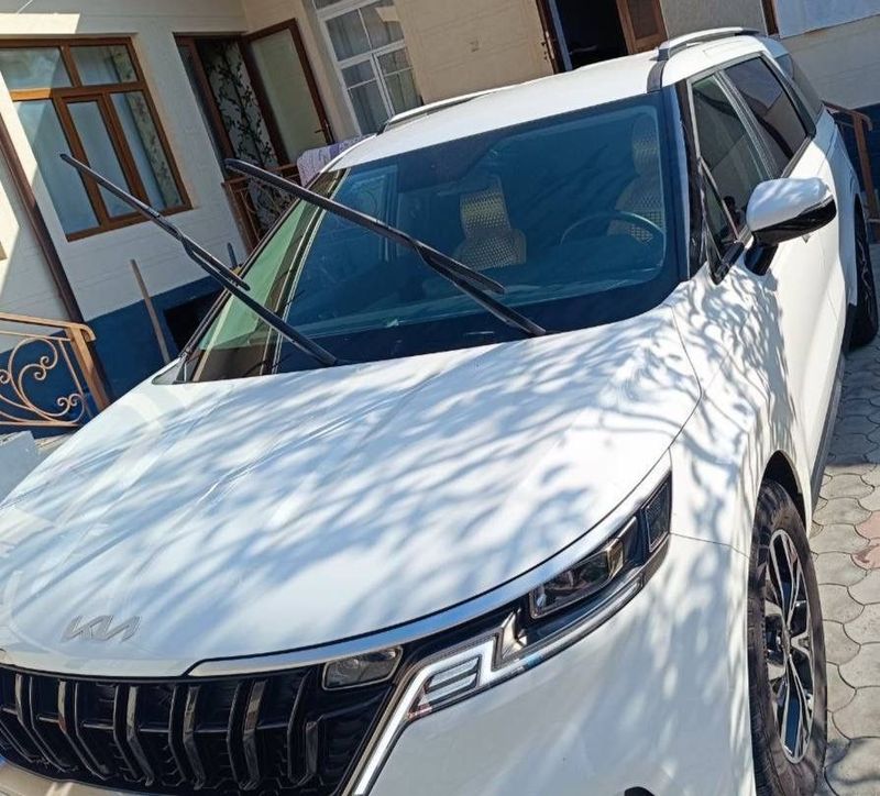 Kia carnival 2023 yil 11.000 probeg Kia carnival 2023 yil 11.000 probeg