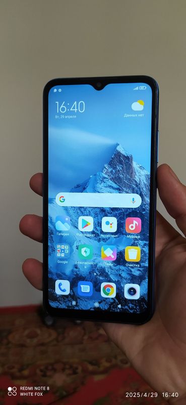 Telefon sotiladi 10A