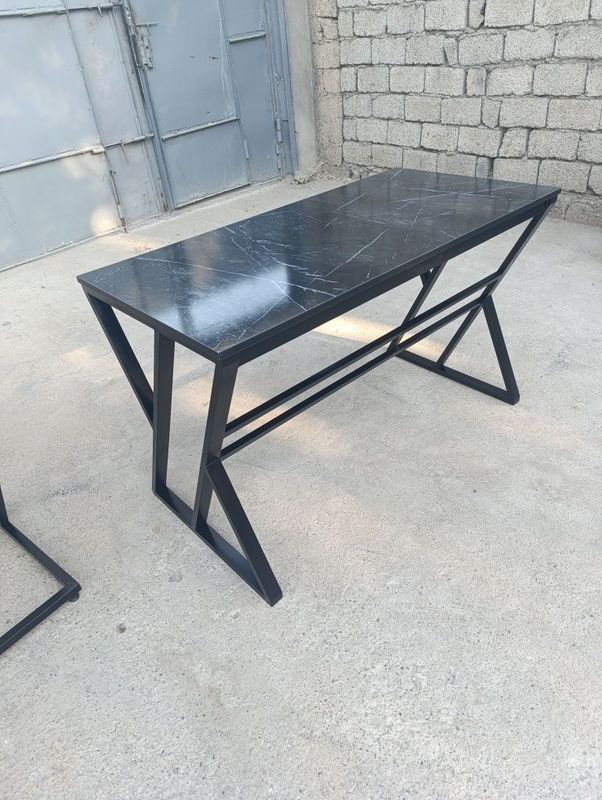 Stol loft BLEK 2025 Stol loft BLEK 2025