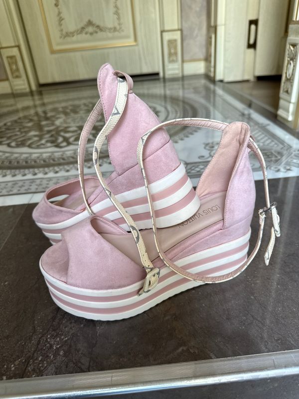 обувь Lous Vuitton с размером 37