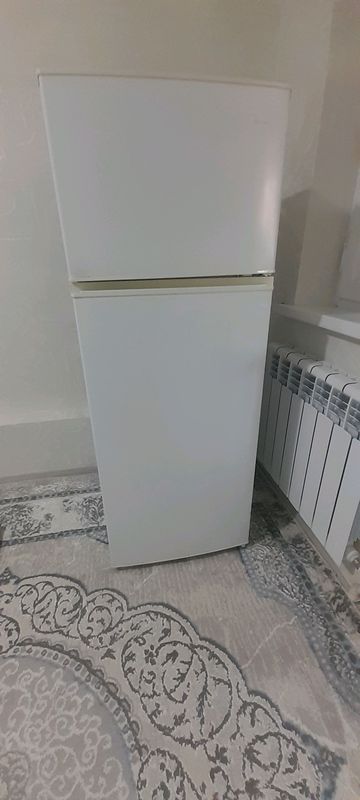 Holadilnik Midea Holadilnik Midea
