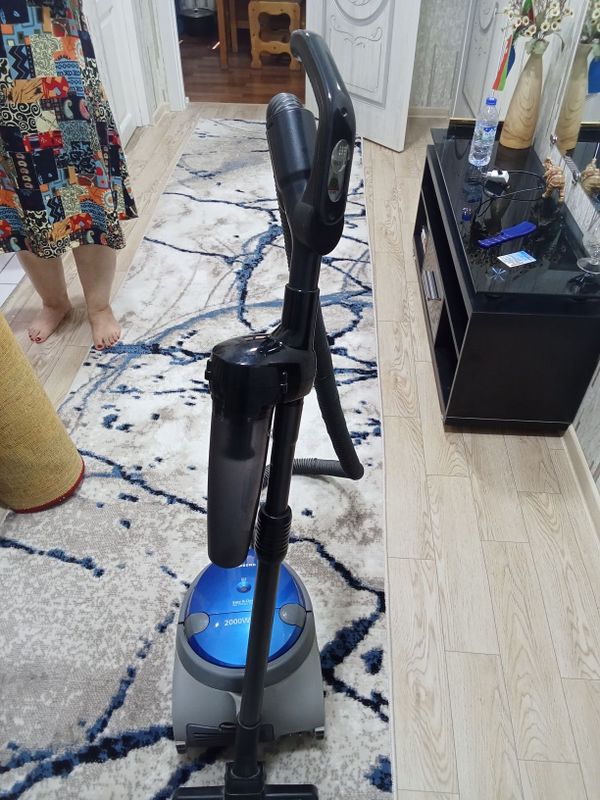 Samsung 2000w пылисос рабочая продается. Samsung 2000w пылисос рабочая продается.