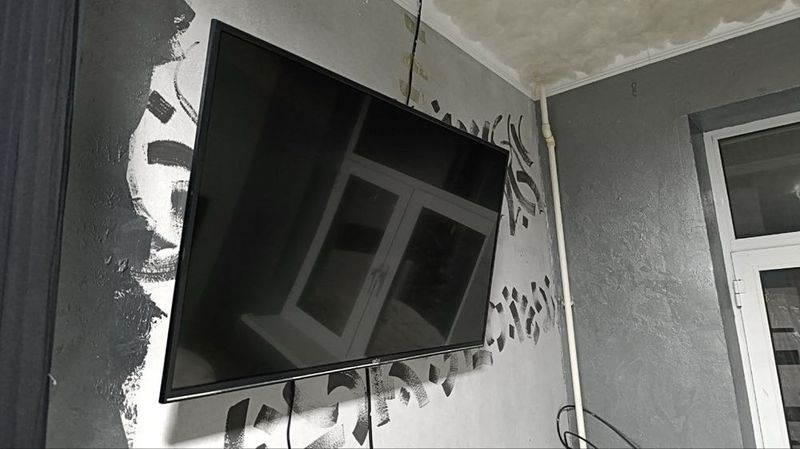 Artel смарт TV (43 диагональ)