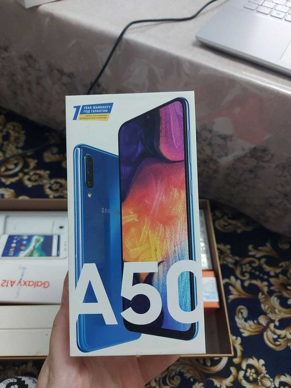 Samsung A50 телефон Samsung A50 телефон